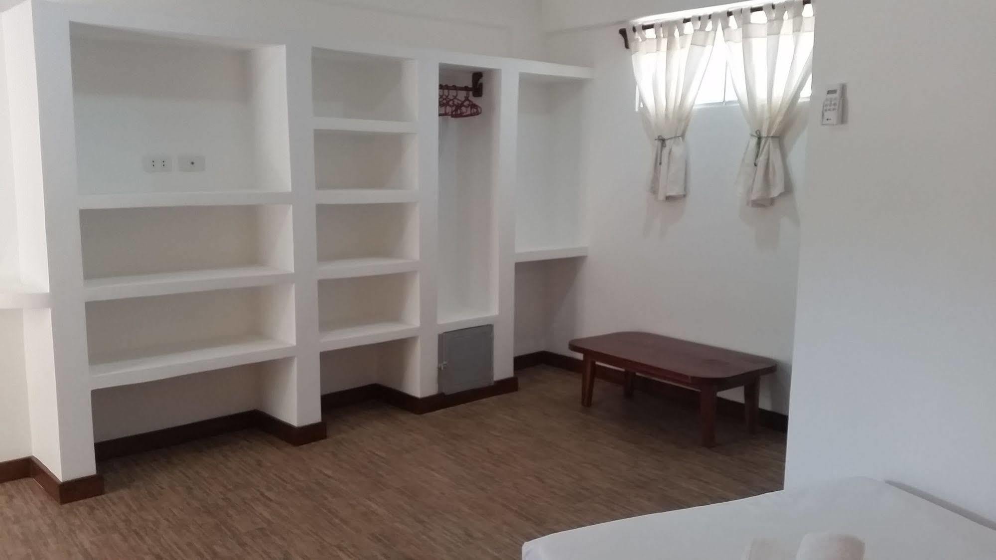Wind Rider'S Inn Balabag  Dış mekan fotoğraf